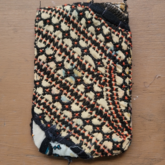 🌎👽 Free People Boho Embroidered Repurposed vtg banjara hippie Wallet card case - Picture 15 of 16